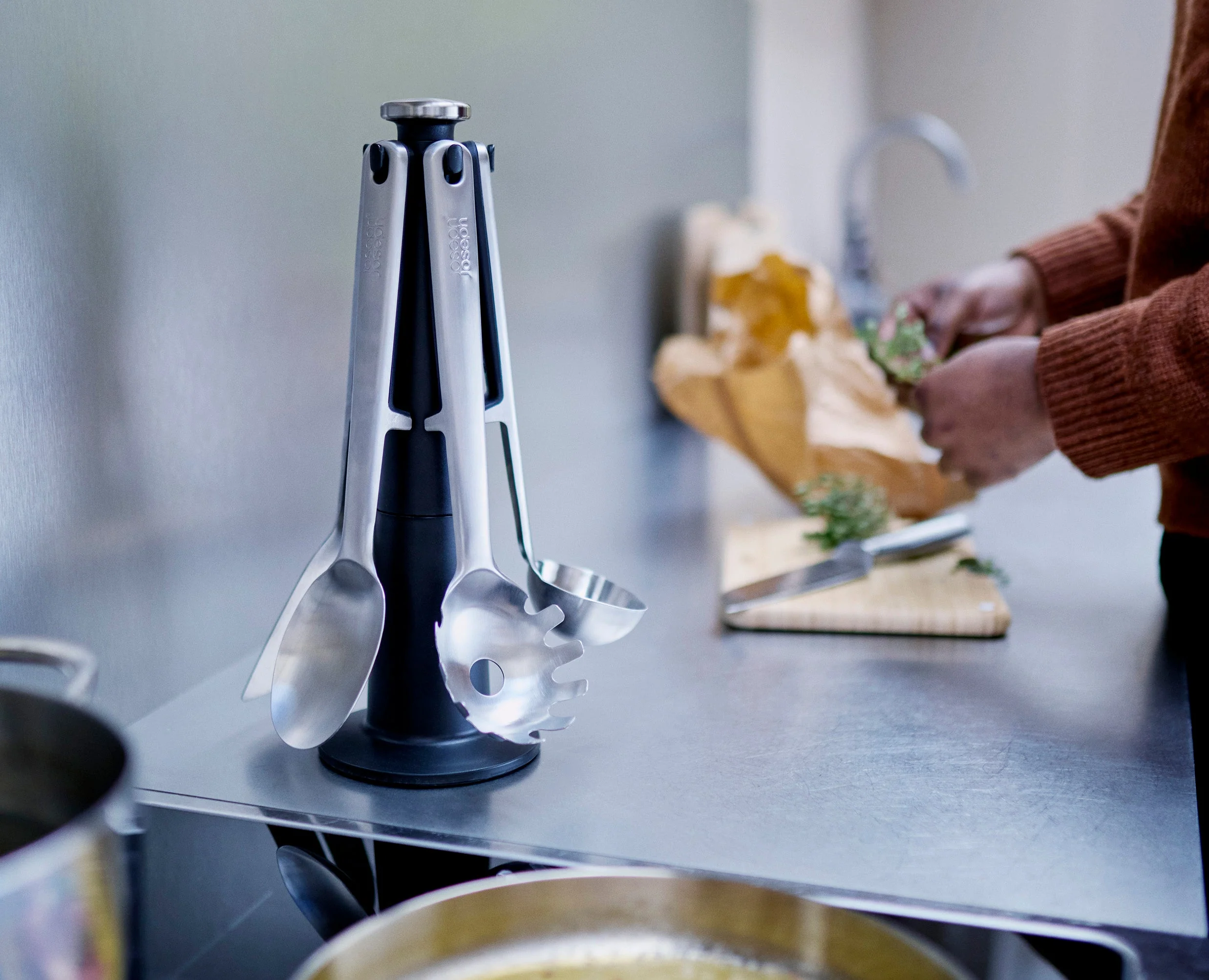 Elevate™ Excel 5-Piece Utensil Carousel Set - Image 2