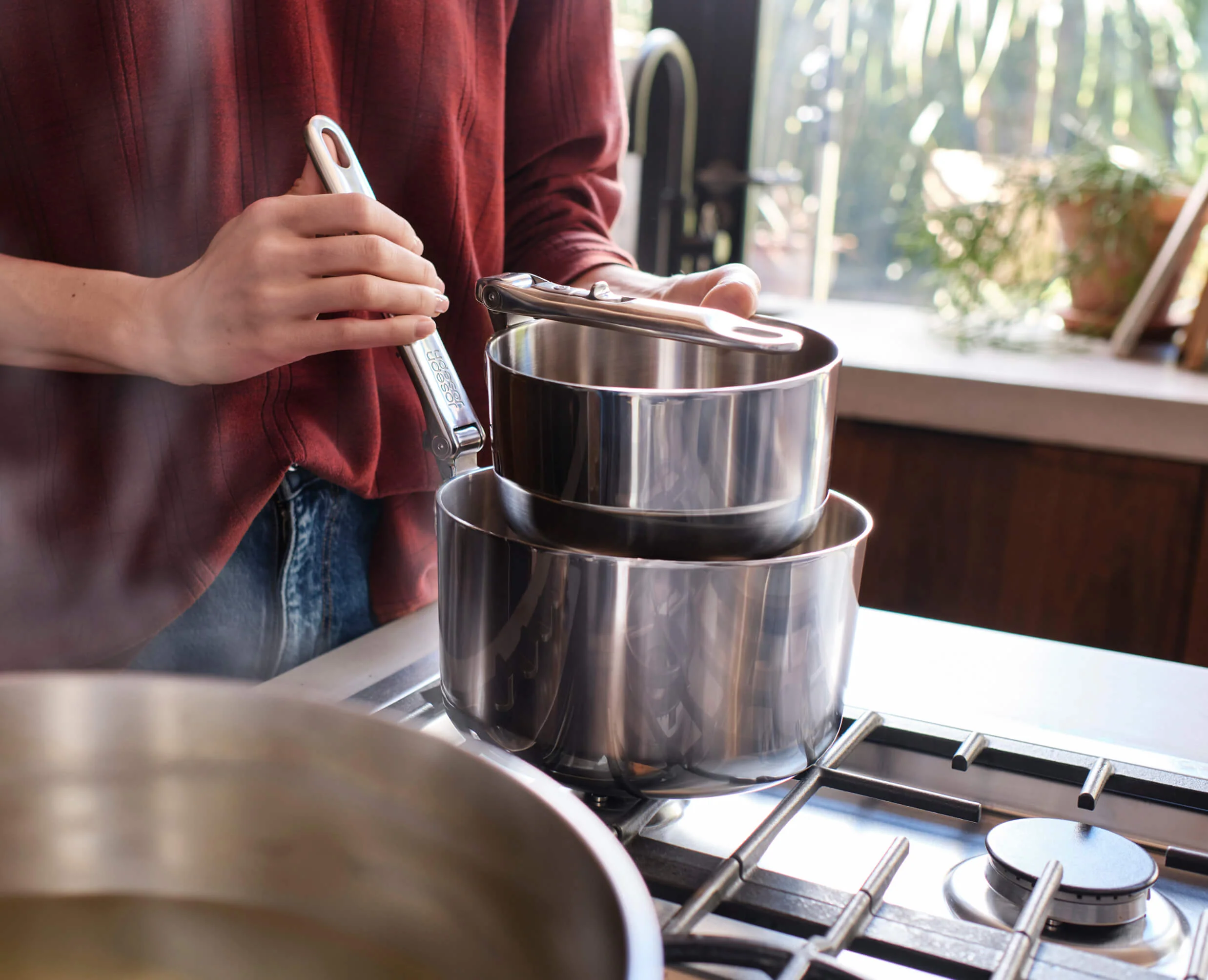 Space Steel Folding Handle 5-Piece Cookware Set - Image 5