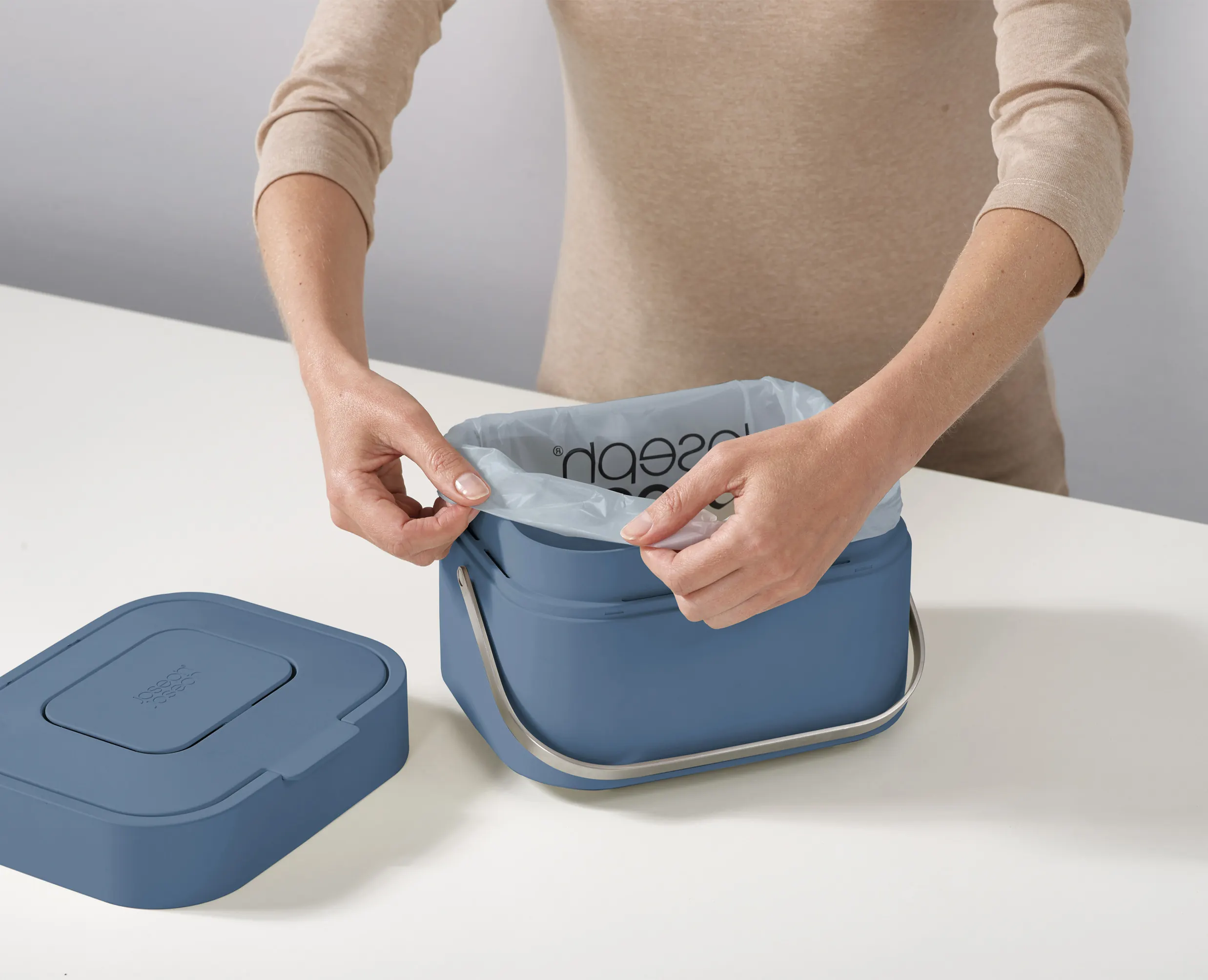 Stack 4L Blue Food Waste Caddy - Editions - Image 4